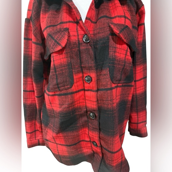 No Boundaries Red and Black Plaid Utility Shacket NWT size Small - Picture 8 of 10